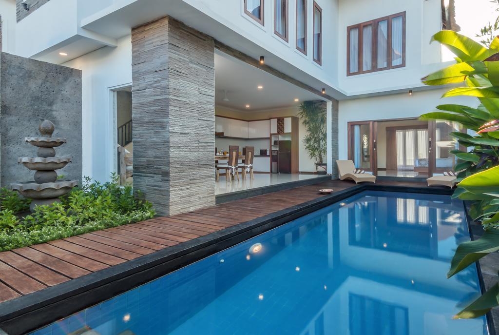 The Kamojang Jimbaran Villa Kuta Lombok Exterior foto
