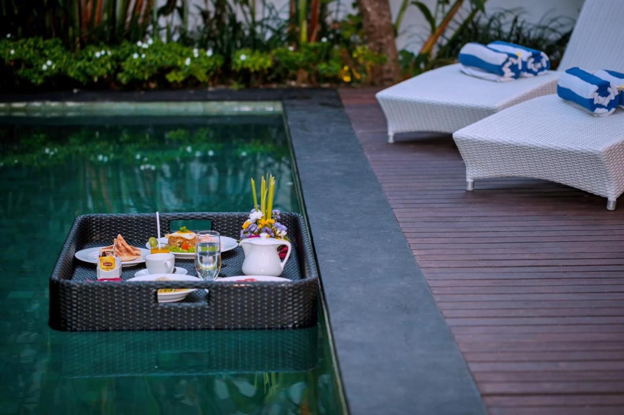 The Kamojang Jimbaran Villa Kuta Lombok Exterior foto