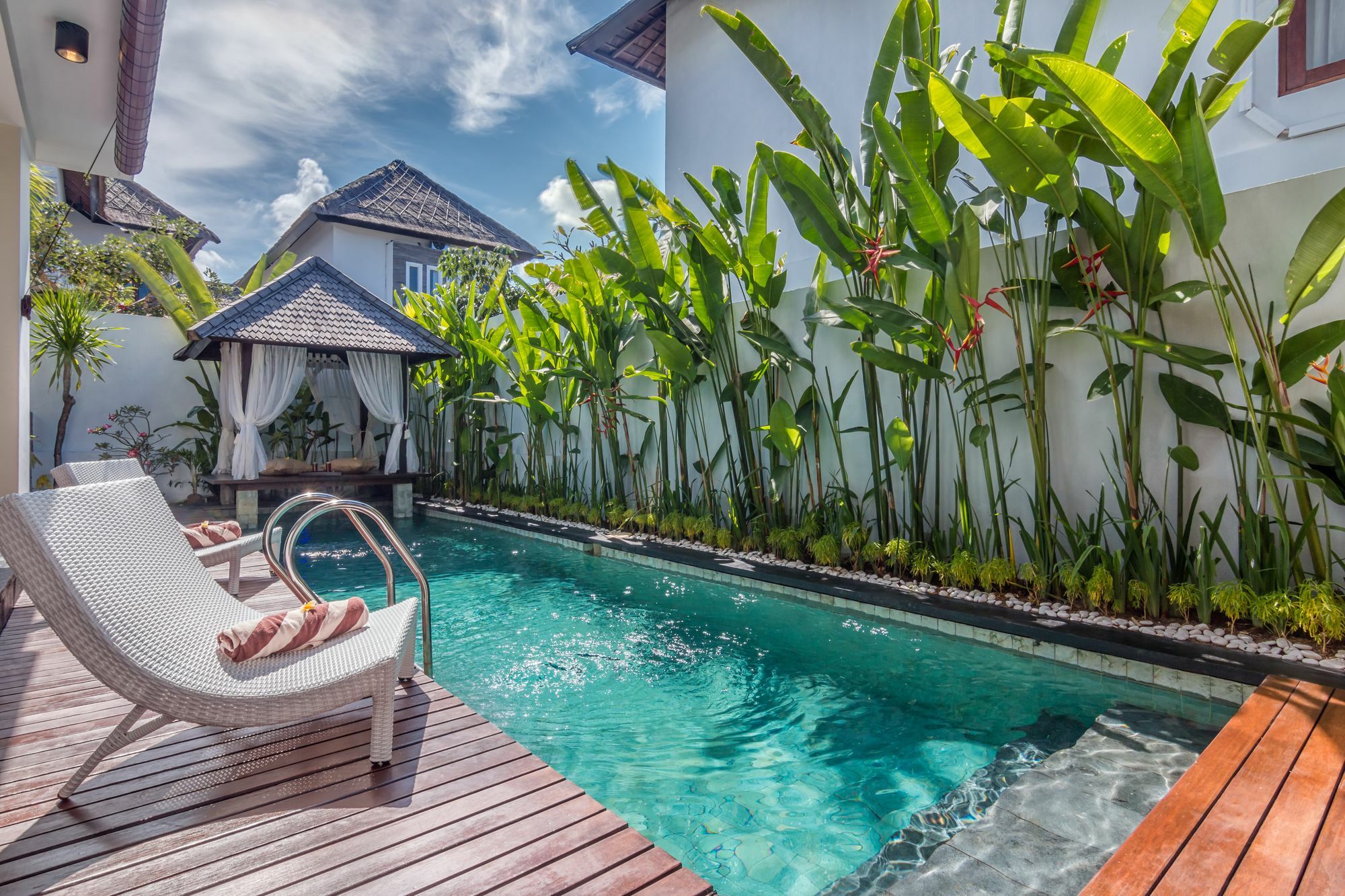 The Kamojang Jimbaran Villa Kuta Lombok Exterior foto